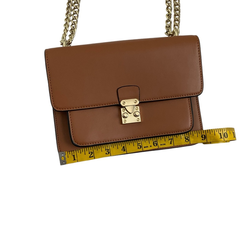 Neiman Marcus leather bag color brown chain gold strap condition used - Picture 6 of 14